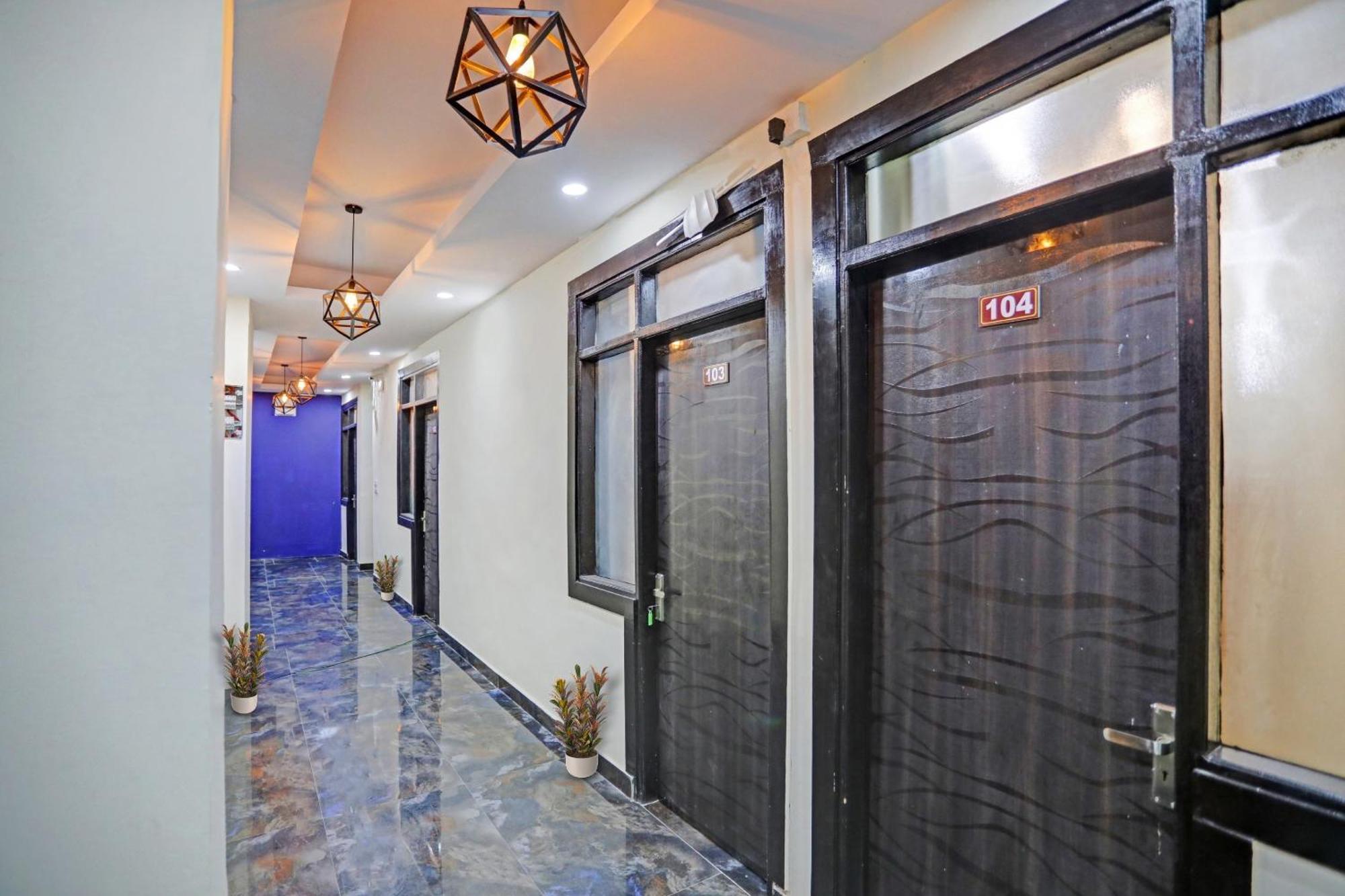 Flagship Grand Imperial Near Worlds Of Wonder Hotel Kalkaji Devi Exterior photo